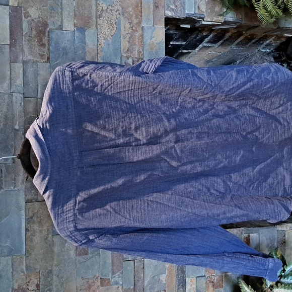 Men's Vince button up shirt - Picture 4 of 5